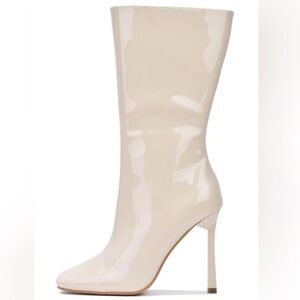 No Mercy Off White Patent Leather Mid Ankle Boots Size 8 BRAND NEW IN BOX❣️